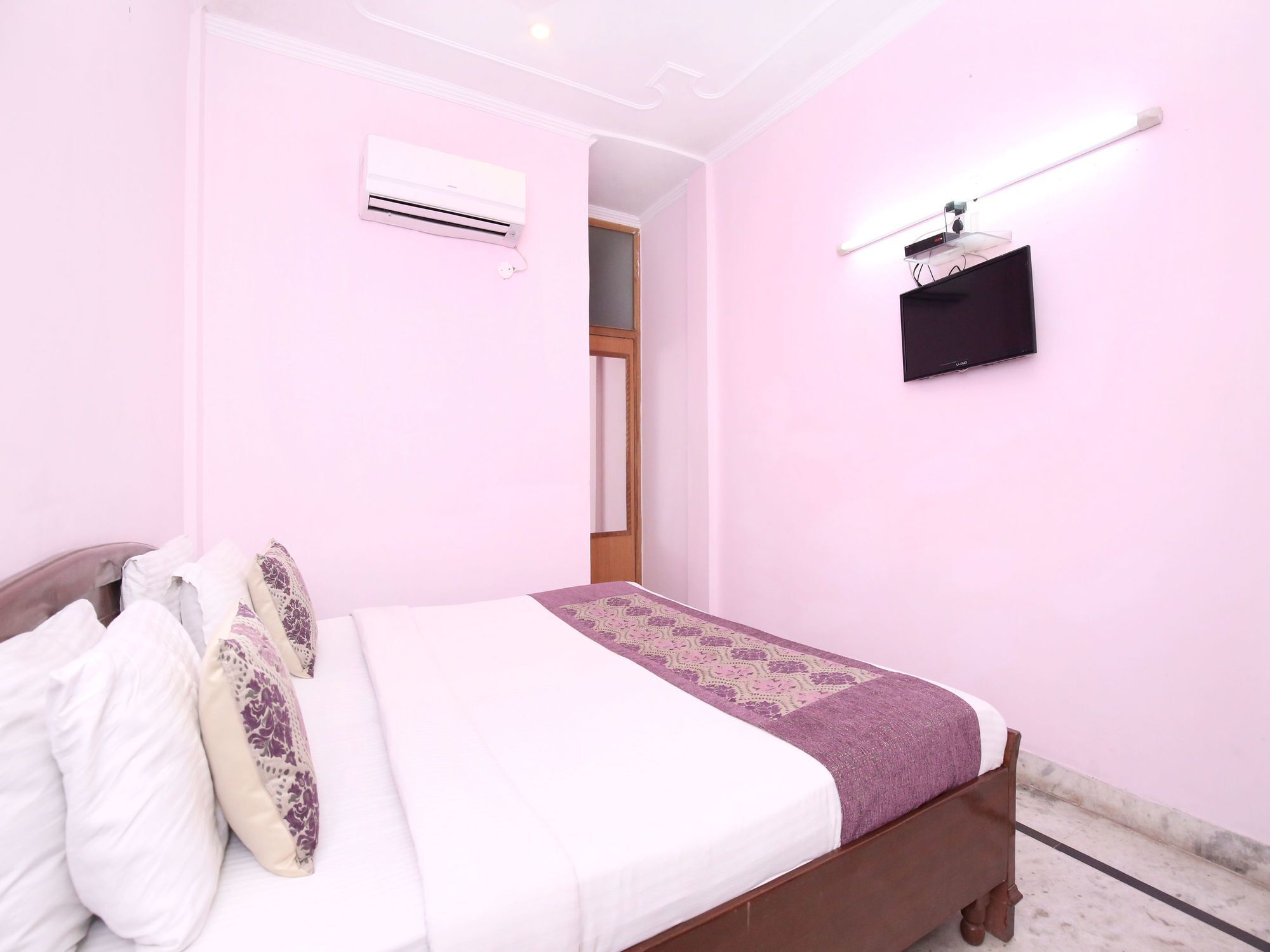 Oyo 6463 Hotel Dove Chandigarh Ngoại thất bức ảnh