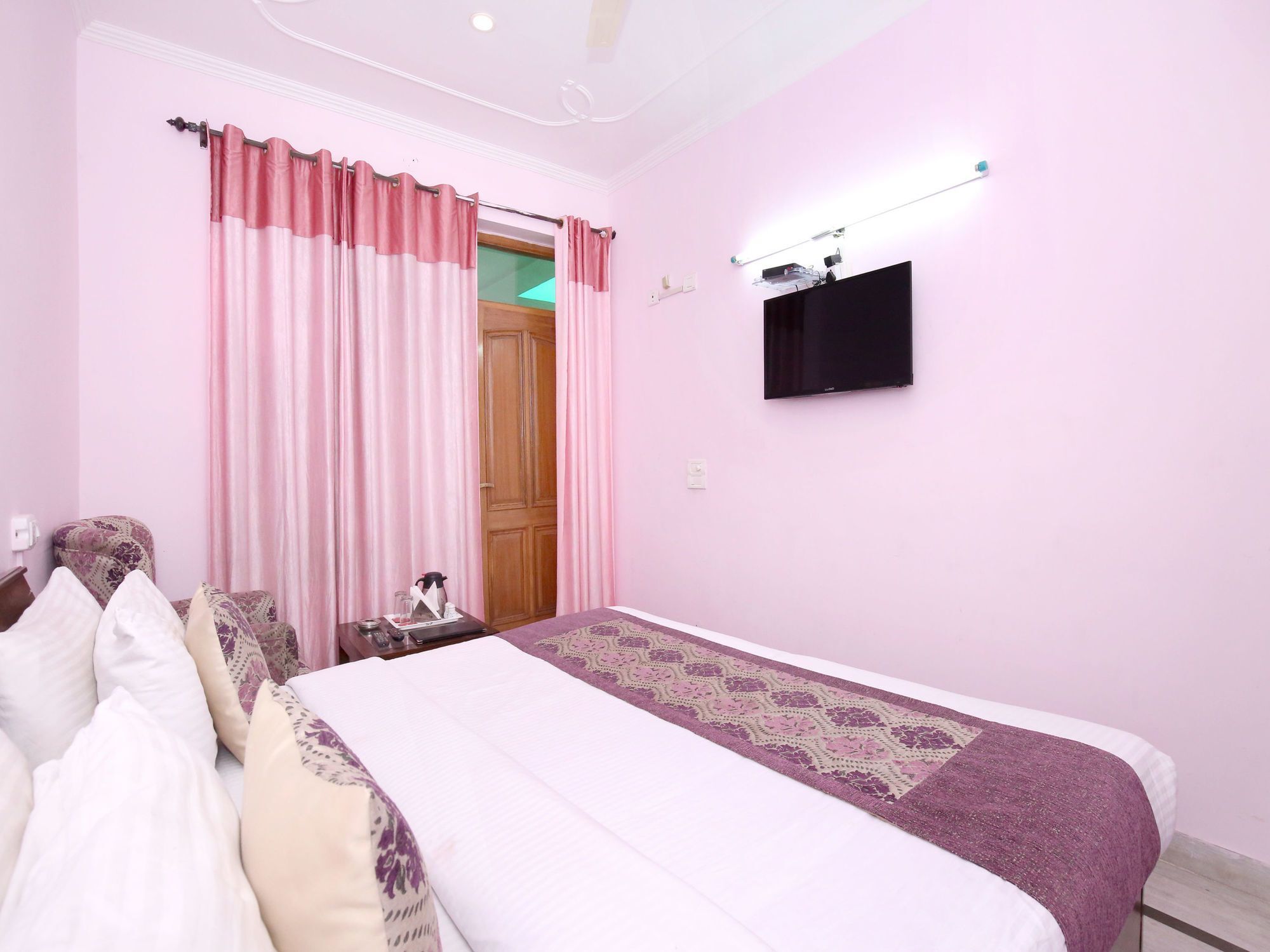 Oyo 6463 Hotel Dove Chandigarh Ngoại thất bức ảnh