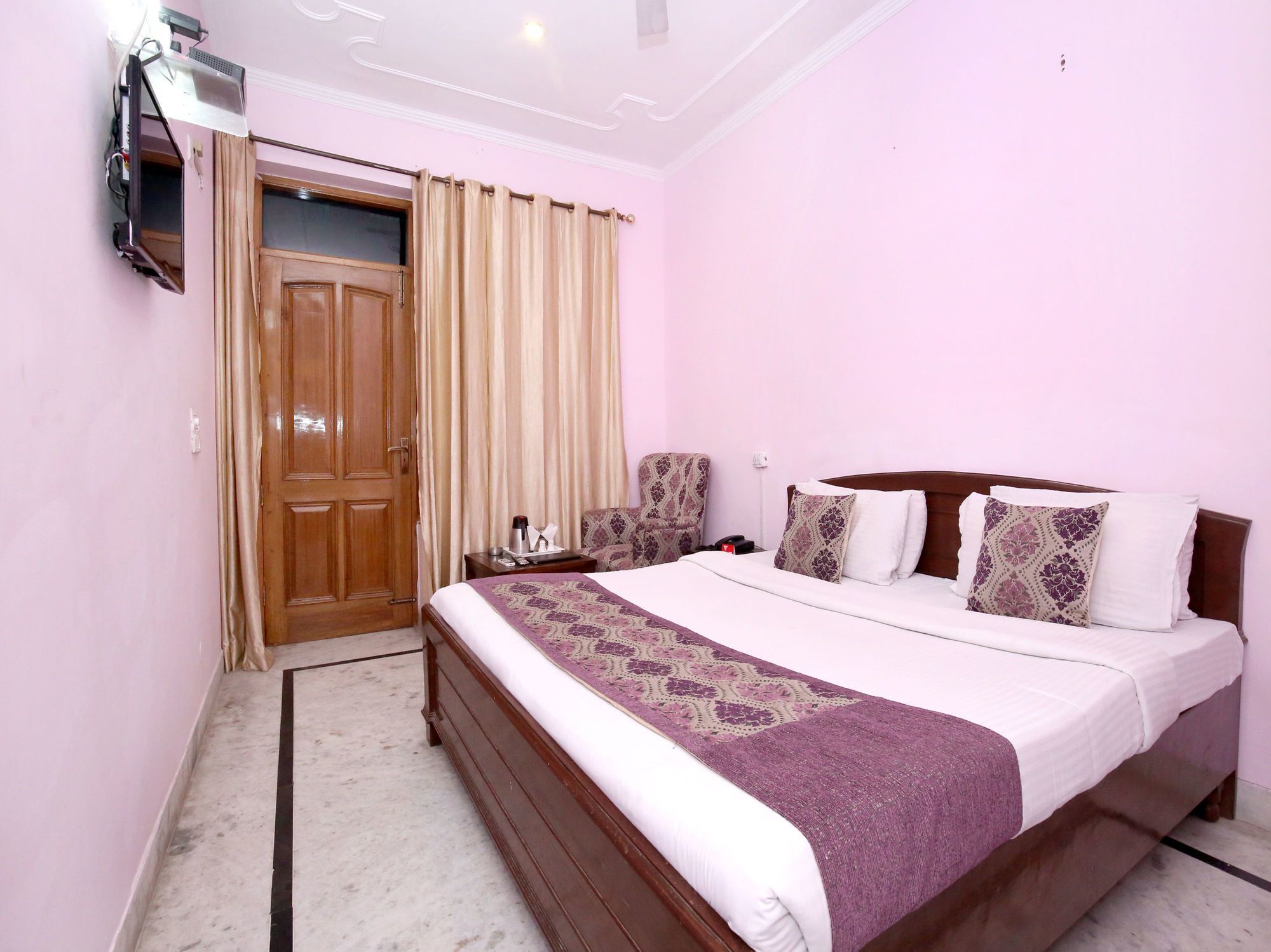 Oyo 6463 Hotel Dove Chandigarh Ngoại thất bức ảnh