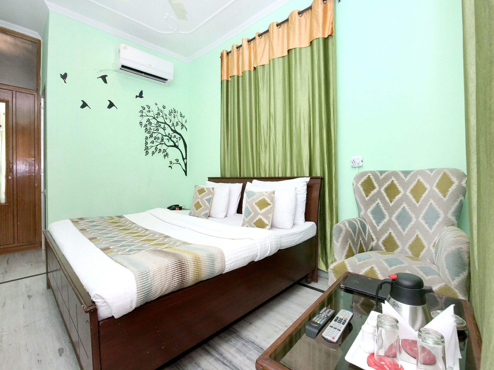 Oyo 6463 Hotel Dove Chandigarh Ngoại thất bức ảnh